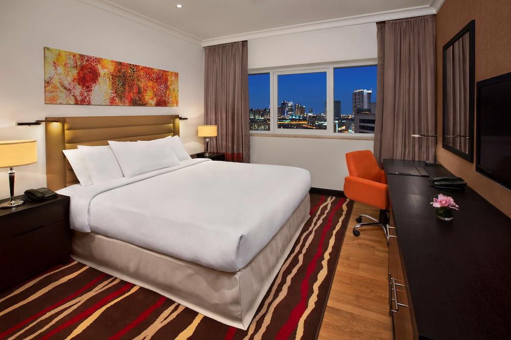Doubletree By Hilton Hotel & Residences Dubai Al Barsha