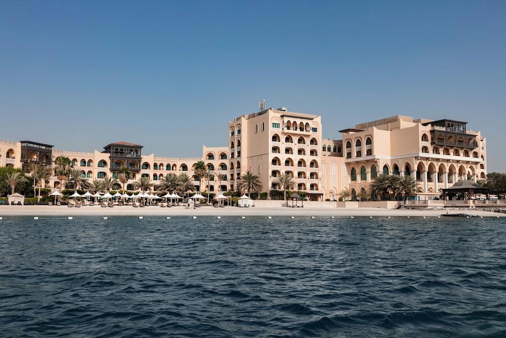 Shangri La Qaryat Al Beri