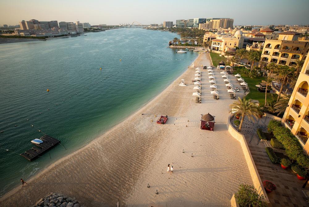 Shangri La Qaryat Al Beri