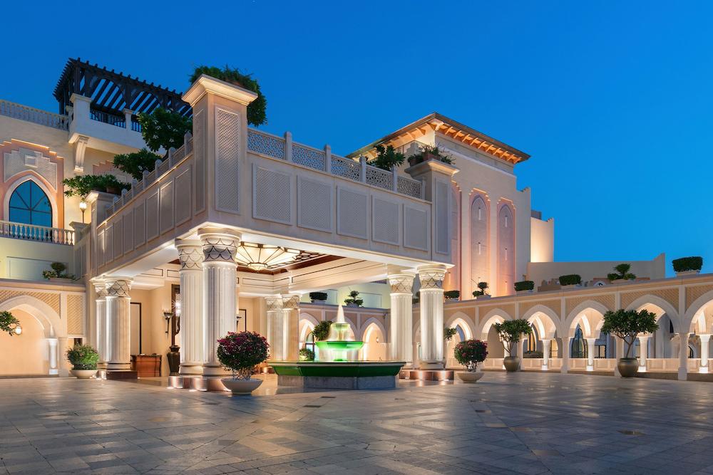 Shangri La Qaryat Al Beri
