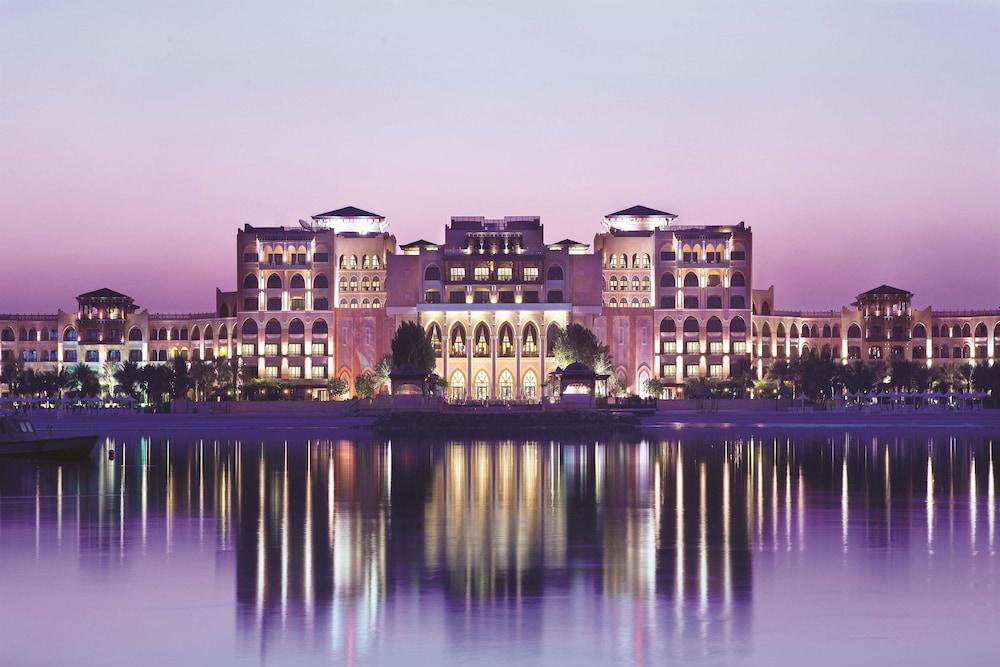 Shangri La Qaryat Al Beri