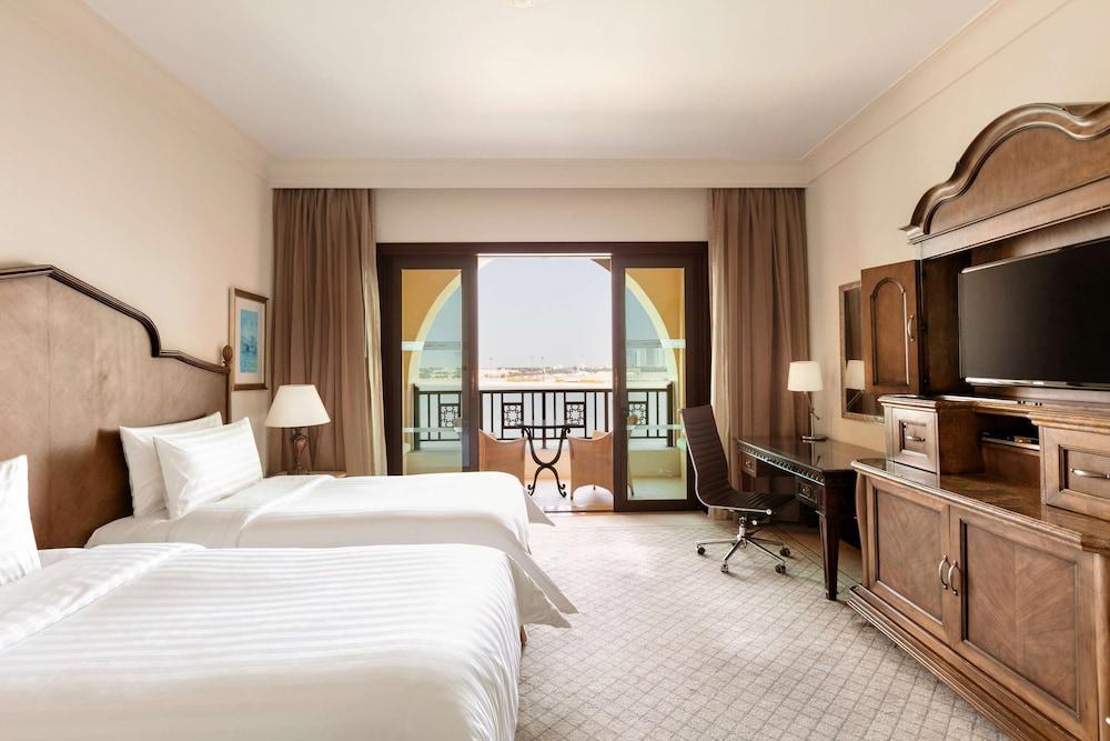 Shangri La Qaryat Al Beri