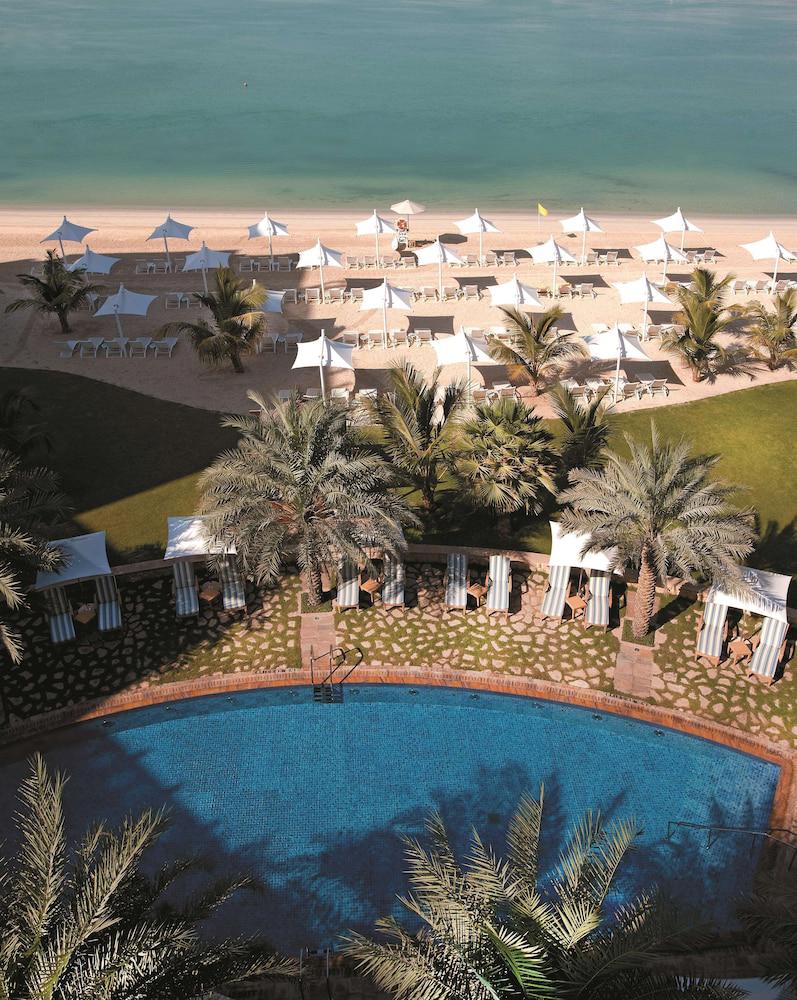 Shangri La Qaryat Al Beri