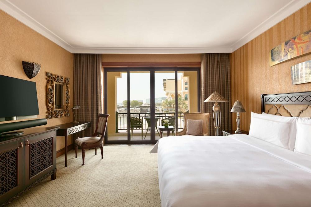 Shangri La Qaryat Al Beri