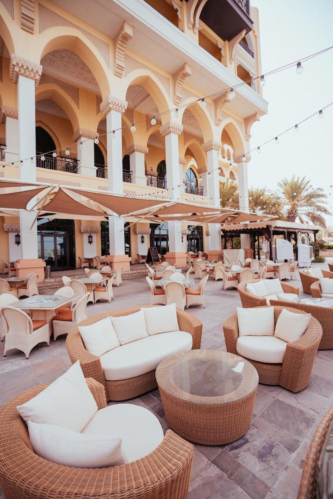 Shangri La Qaryat Al Beri