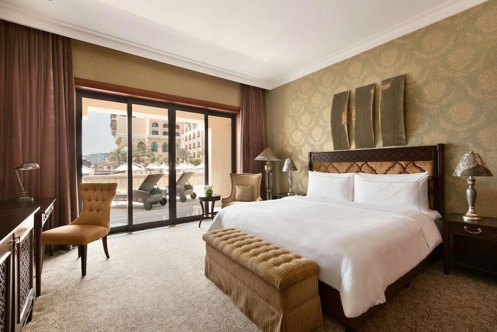 Shangri La Qaryat Al Beri