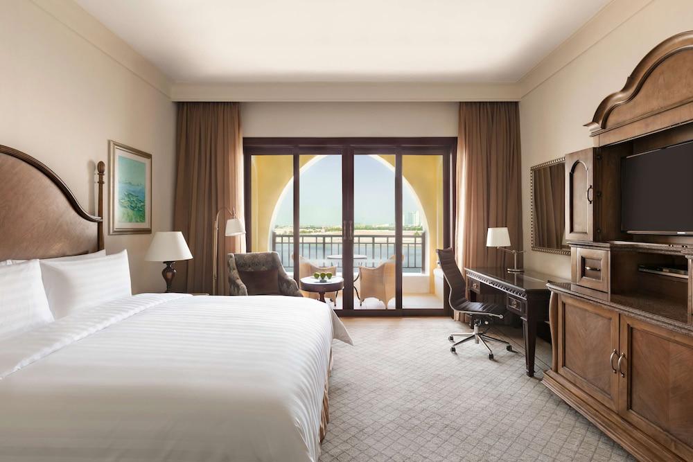 Shangri La Qaryat Al Beri