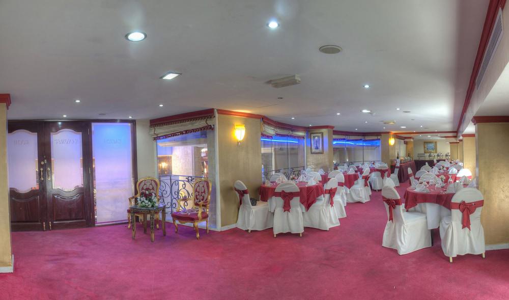 Al Maha Regency Hotel Suites