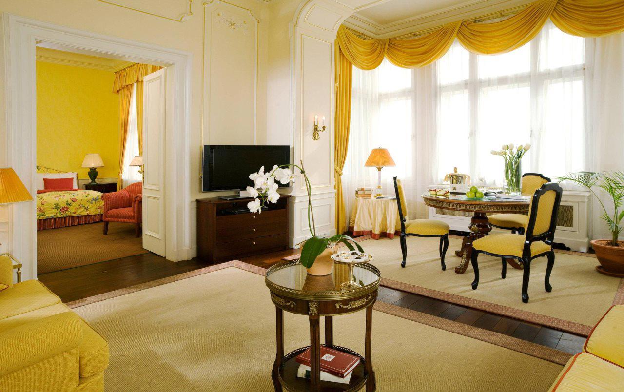 Le Palais