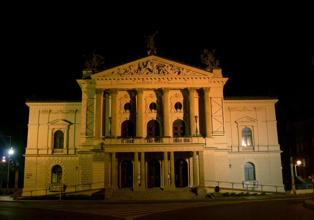 Deminka Palace