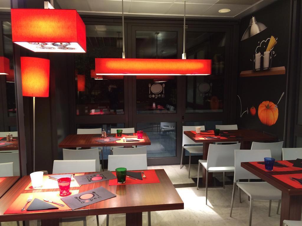 Ibis Fiera