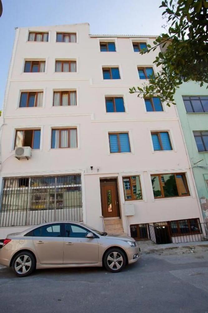 Birlik Apart