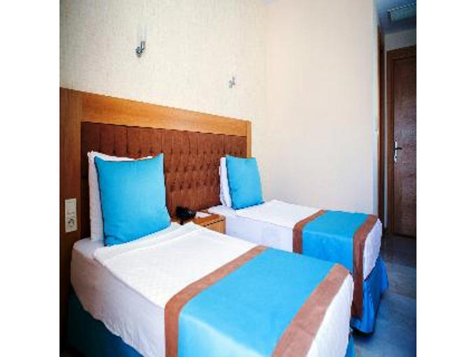 Majeste Hotel