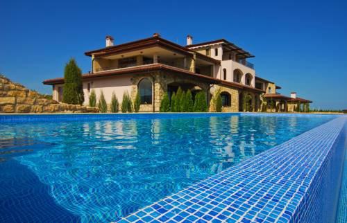 BlackSeaRama Golf & Villas
