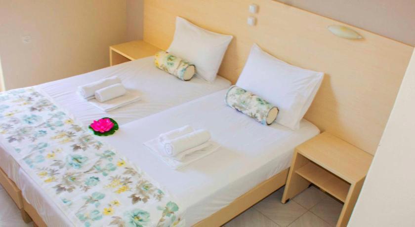 Alykanas & Antonis Studios Hotel