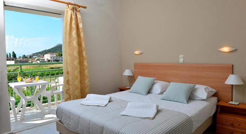 Alykanas & Antonis Studios Hotel