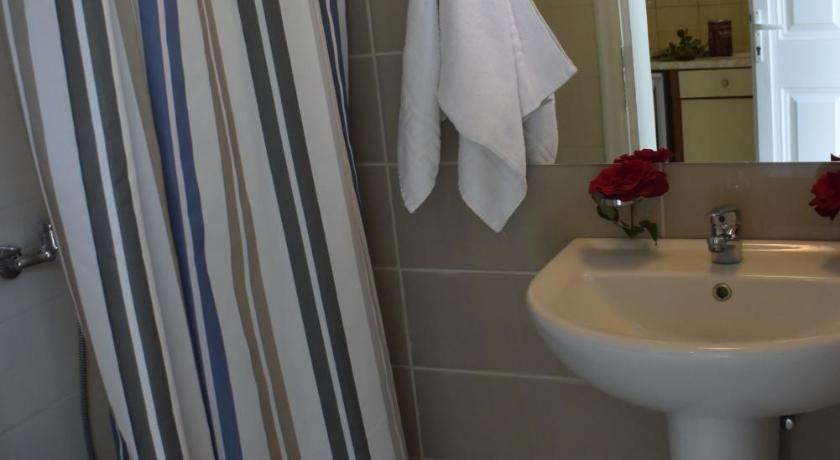 Alykanas & Antonis Studios Hotel
