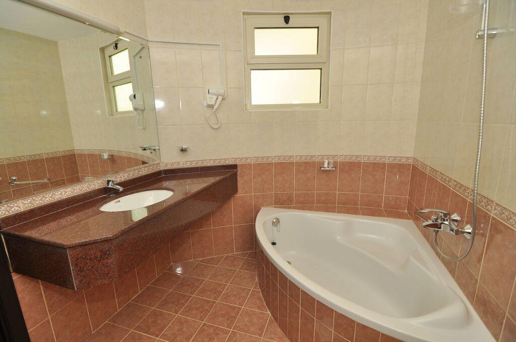 One to One Aldar Hotel