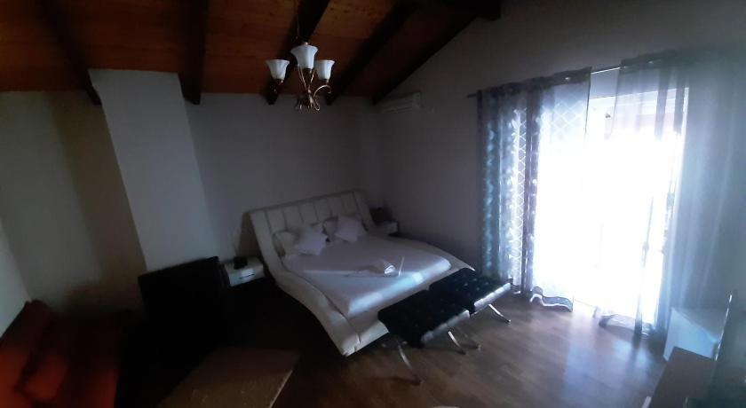 BYLIS HOTEL