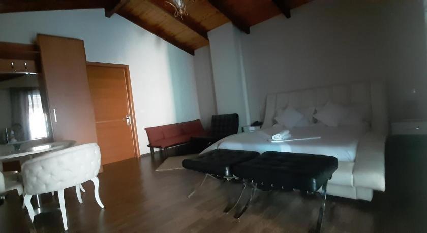 BYLIS HOTEL