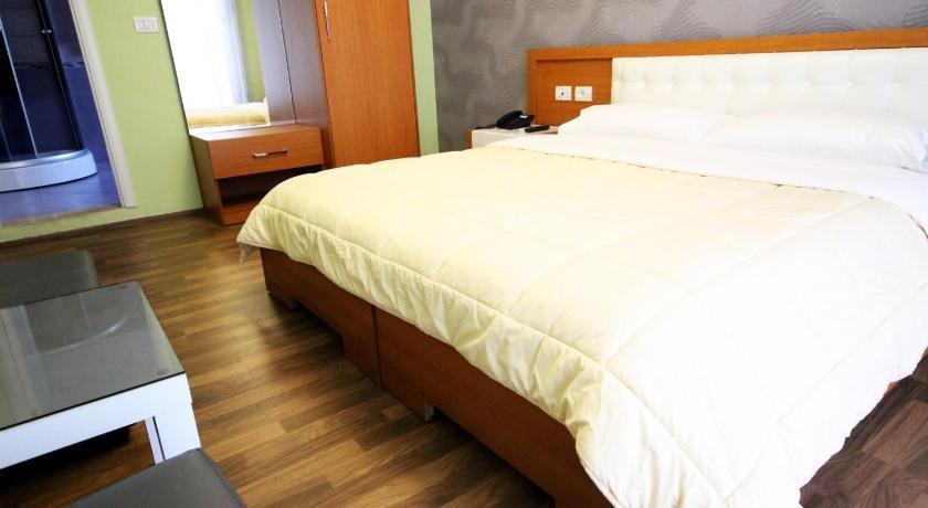 BYLIS HOTEL