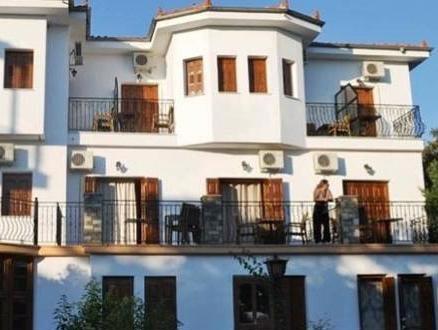Hotel Defkalion