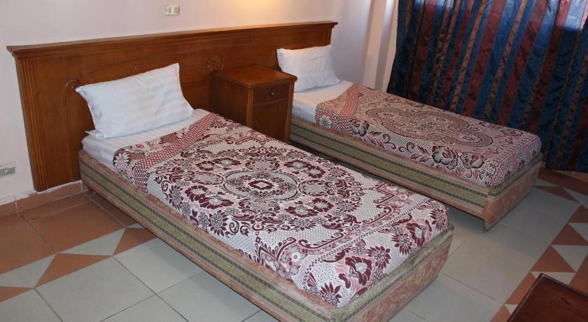 SEA STAR HOTEL