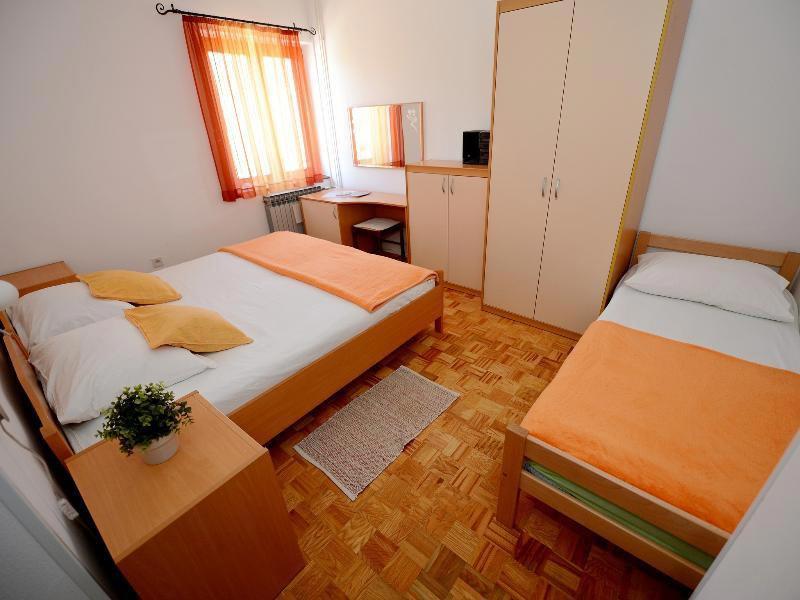 Apartments Ankica