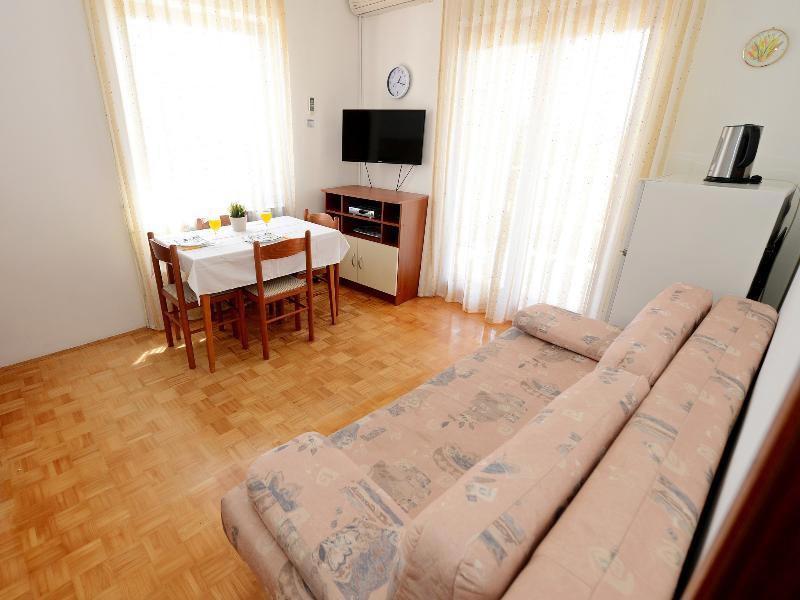 Apartments Ankica