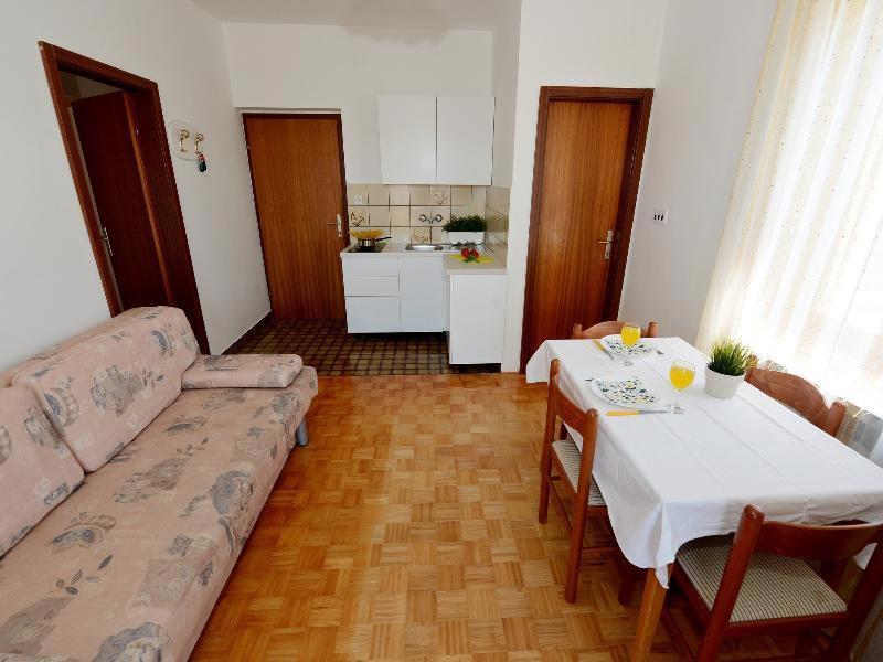 Apartments Ankica