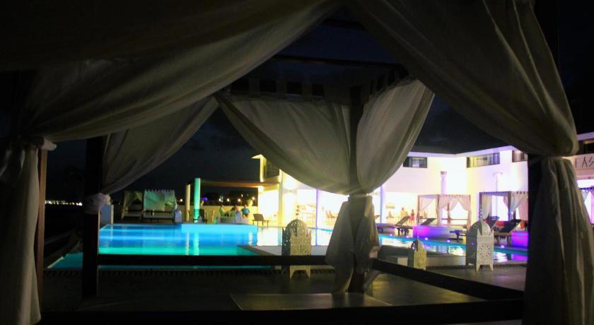 Hotel LIVVO Budha Beach