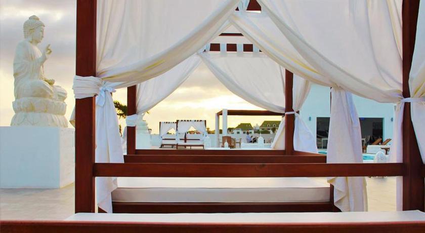 Hotel LIVVO Budha Beach