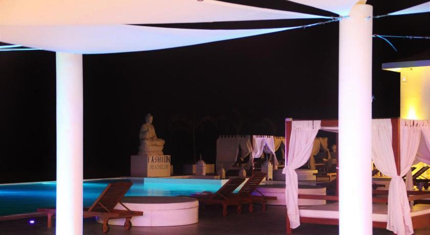 Hotel LIVVO Budha Beach