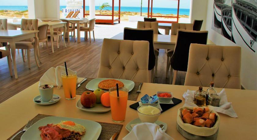 Hotel LIVVO Budha Beach