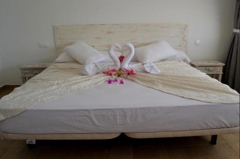 Hotel LIVVO Budha Beach