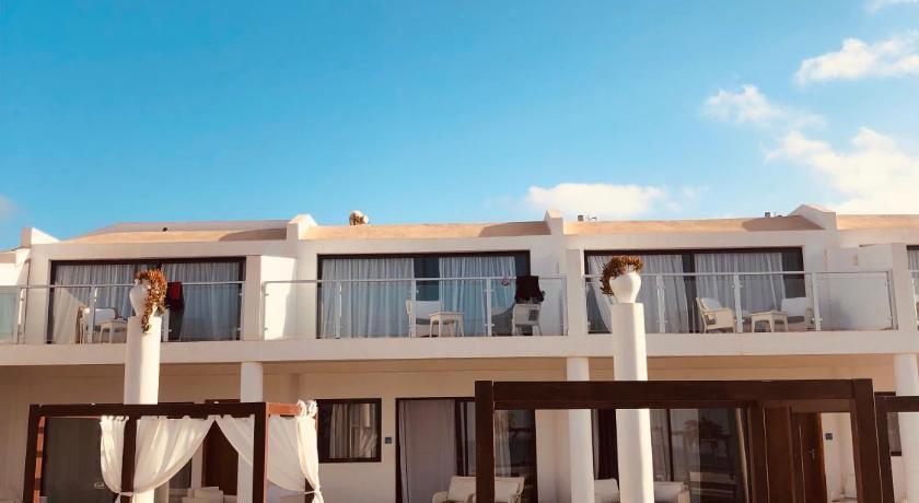 Hotel LIVVO Budha Beach