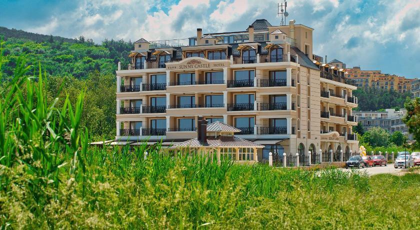 Sunny Castle Hotel