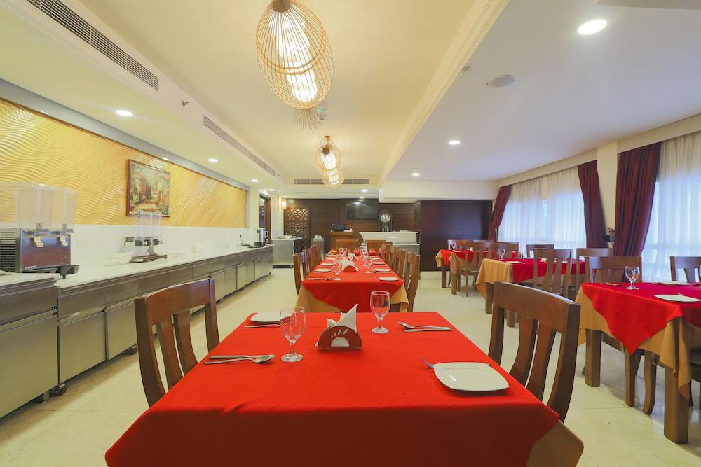 Queen Palace Hotel