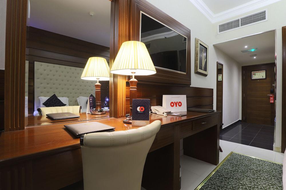 Queen Palace Hotel