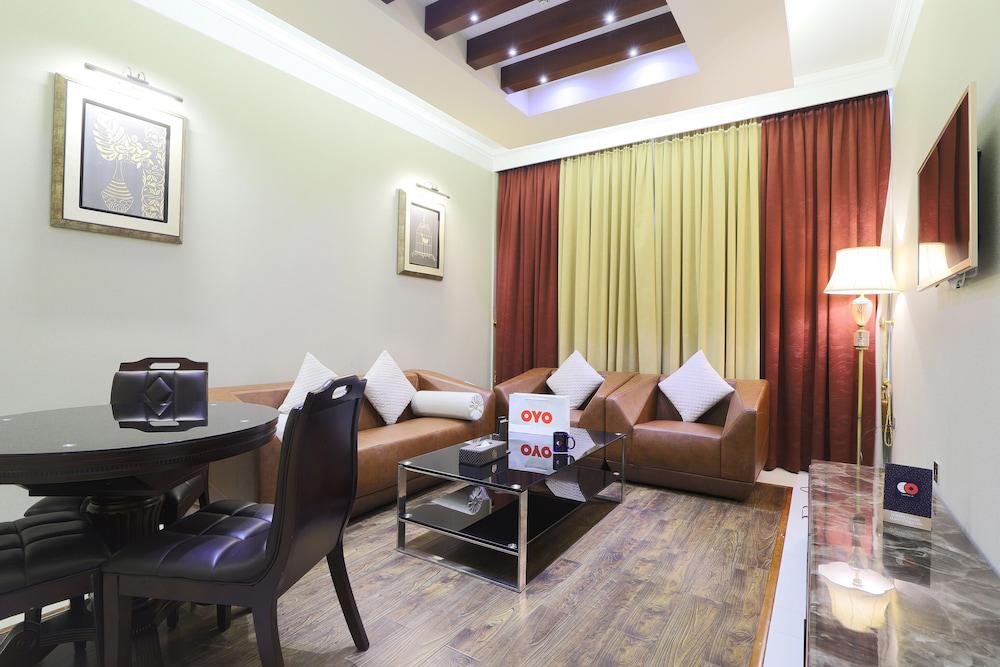 Queen Palace Hotel