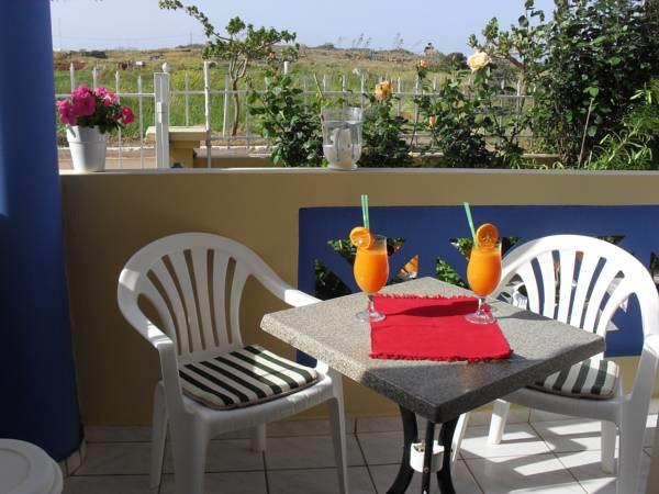 Malia Star Apartments & Taverna