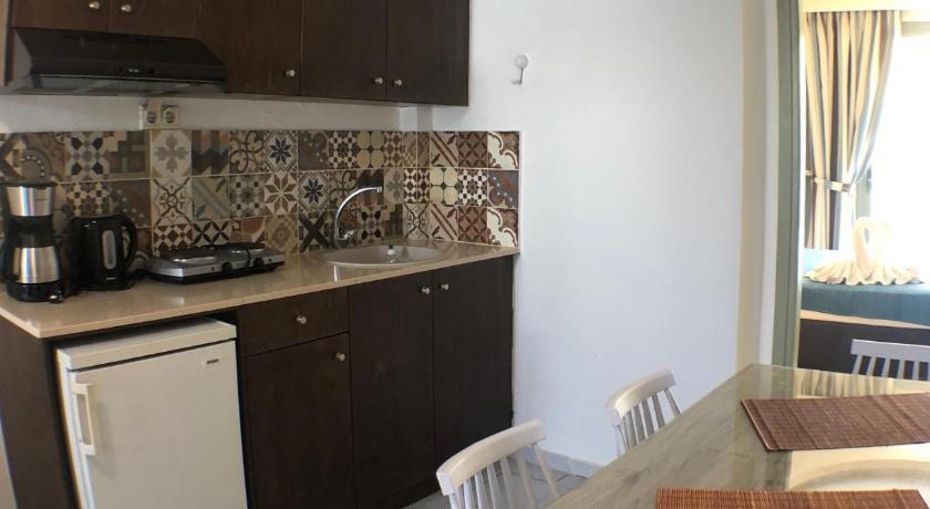 Oleander Apartments