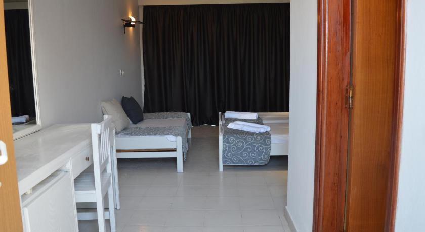 Alkyonides Hotel