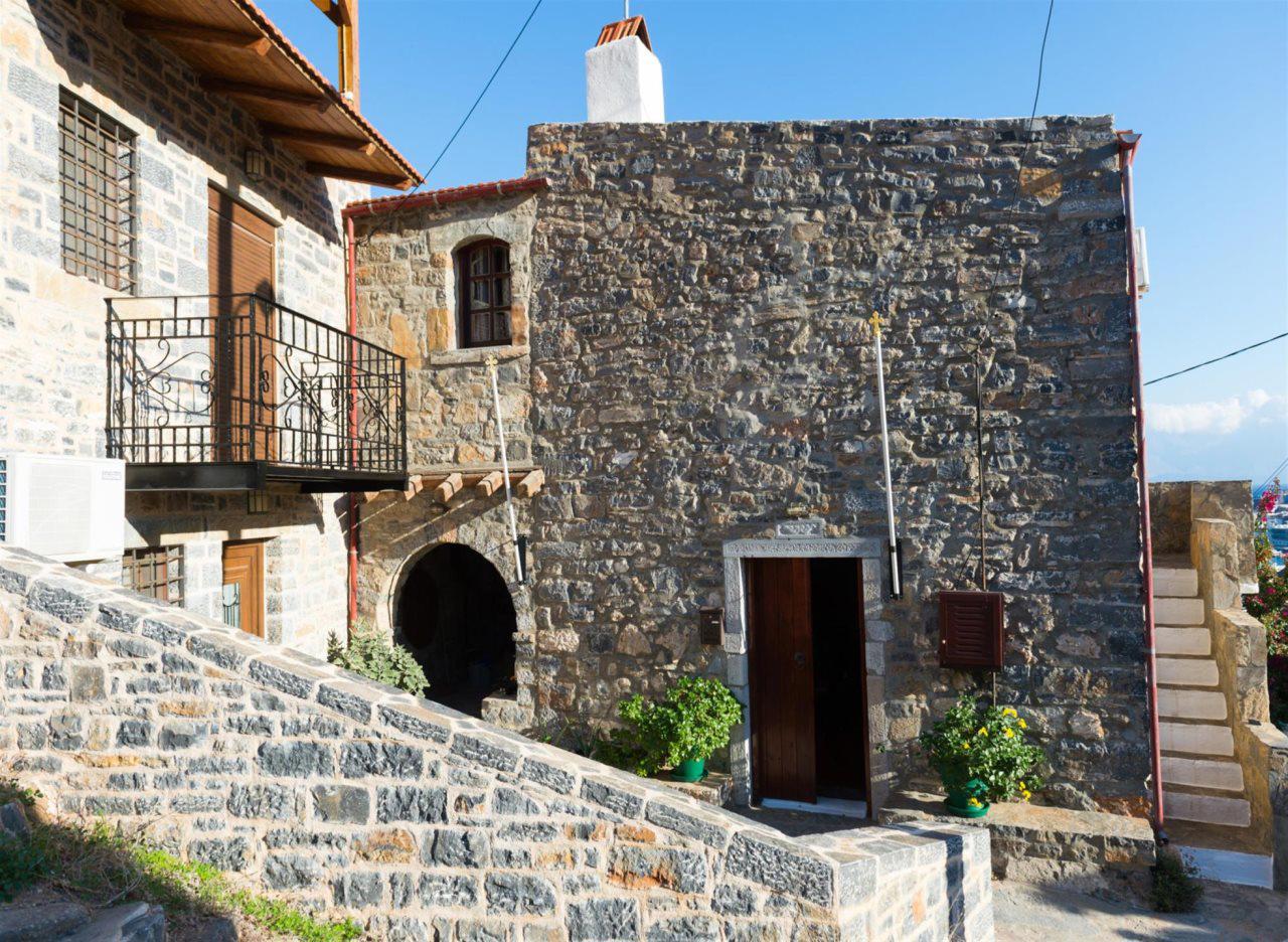 The Traditional Homes of Crete
