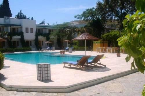 Lemon Garden Hotel