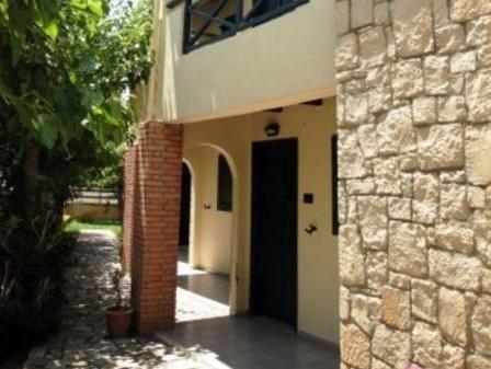 Nancy Chara Apartments