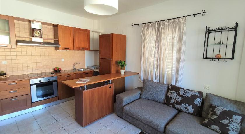 Kostas Apartments