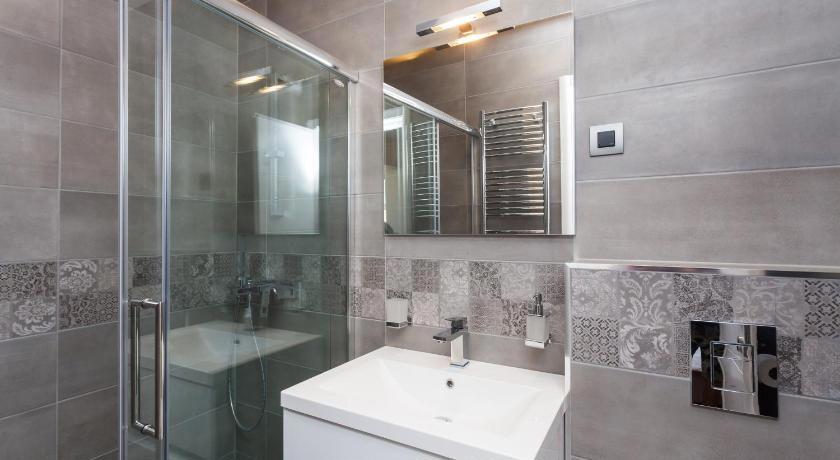 Apartments Villa Peragro
