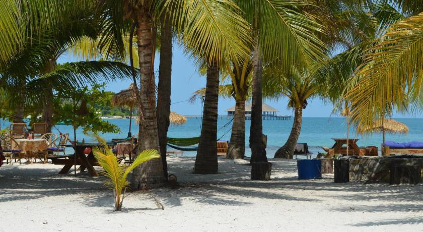 Palm Beach Bungalow Resort