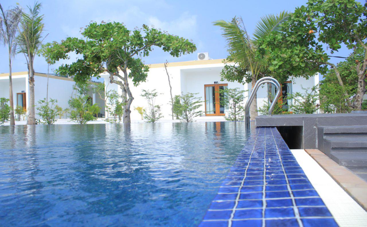 Long Set Resort
